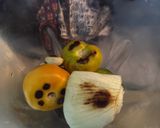 Foto del paso 2 de la receta Salsa en chile pasilla