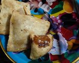 A picture of step 8 of Choco wallnut scotch lava wonton.