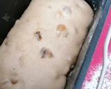 Foto del paso 4 de la receta: Pan de molde dulce con pera deshidratada y pasas
