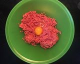 Az imádott házi hamburgerünk 🍔🥤✨ recept fázis 1 fotója