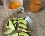 Foto del paso 1 de la receta: Omelette de palta y queso