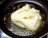 A picture of step 3 of Sweet Potato Halwa.