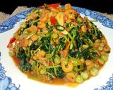 Foto langkah ke 6 dari resep Tauco Daun Ubi Jalar.