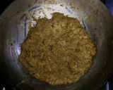 A picture of step 5 of Creamy mince Naan with mayo chilli garlic dip.