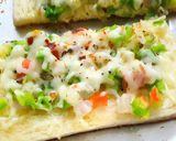 વેજીટેબલ ચીઝ બ્રેડ(Veg cheese bread recipe in gujarati) રેસીપી સ્ટેપ4ફોટો