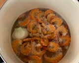 Foto del paso 1 de la receta: Caldo de camarón