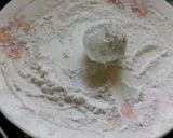 A picture of step 3 of Poha cheese bombs.
