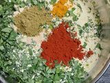 મેથી લસણ વાળા ખારા પુડલા (Methi Lasan Vala Khara Pudla Recipe In Gujarati)