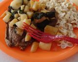Foto del paso 8 de la receta: Bisteces con espinacas y papas en caldillo