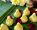 A picture of step 4 of Apricot kesar modak.