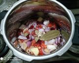 A picture of step 3 of Carrot tomato soup.