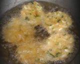 Foto langkah ke 3 dari resep Bakwan Daun Kelor Sambal Kencur.