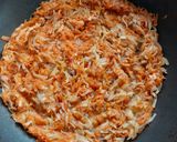 Foto del paso 2 de la receta: Tortilla de Papa, zanahoria y carne picada