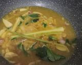 Foto langkah ke 3 dari resep TaTeTu kuah kuning kemangi.