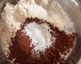 Pas rețetă 🫐🍫 Tort cu Mascarpone, Afine și Blat de Ciocolată 🍫🫐 1 fotografie