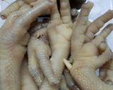 Hình bước làm 2 của món Chân gà rang muối ớt