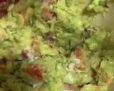 A picture of step 7 of Guacamole 🥑.