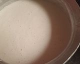 A picture of step 2 of Idli sambhar with coconut chutney.
