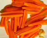 ক্রিস্পি ক্যারোট ফ্রাই (crispy carrot fry recipe in Bengali) রেসিপি ধাপ - 1 ছবি