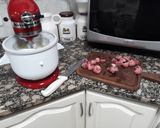 Foto del paso 3 de la receta: Helado de crema americana y chispas de chocolate