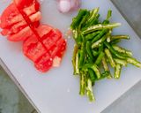 Foto langkah ke 1 dari resep Tumis kacang panjang kikil tahu.