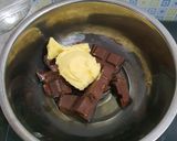 Foto langkah ke 3 dari resep Insert Cheese Fudgy Brownies.