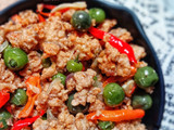 Tumis Pedas Leunca Oncom
