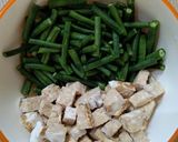 Foto langkah ke 1 dari resep Oseng Kacang Panjang Tempe.