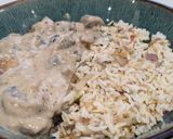 A picture of step 8 of Creamy Mushroom with Herb Rice.
