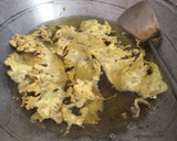 Foto langkah ke 5 dari resep Peyek Kacang Renyah Anti Gagal.