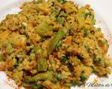 Foto del paso 4 de la receta: Huevos revueltos con brócoli y queso