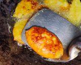 Foto langkah ke 5 dari resep Perkedel kentang simple.