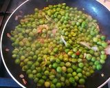 Foto del paso 2 de la receta Puré de patatas con guisantes y jamón