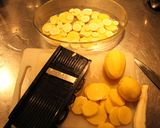 Foto del paso 2 de la receta: Papas gratinadas con salmon a la DOWNWIND