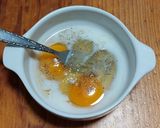 Foto del paso 1 de la receta: Omelette de espárragos con queso