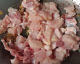 Foto langkah ke 2 dari resep Semur Ayam (toping mie ayam).