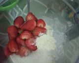Foto langkah ke 2 dari resep Jus strawberry simple.