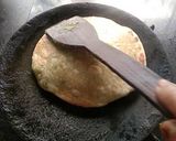 A picture of step 2 of Matar Paratha / Green Peas Paratha.