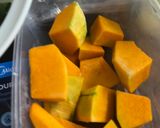 Gambar langkah 1 resipi Masak Lemak Labu, Sawi dan Pucuk Suhun.