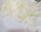 Foto del paso 1 de la receta: Empanada de queso y cebolla