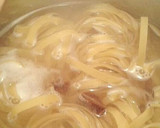 Foto del paso 1 de la receta: Tagliatelle con crema de brie y jamón ibérico