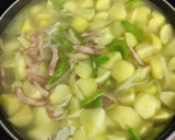 Foto del paso 4 de la receta: Salchichas con estofado de patata