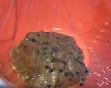 Foto langkah ke 5 dari resep Chocochip soft cookies.