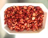Foto del paso 1 de la receta: Frutas de estación con crema chantillí y canela