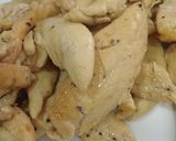 Foto del paso 2 de la receta: Berenjenas rellenas de pollo 🍗 🍆
