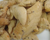 Foto del paso 2 de la receta: Berenjenas rellenas de pollo 🍗 🍆