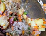 A picture of step 4 of Beef potatoes soup.