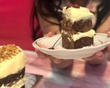 Foto langkah ke 10 dari resep Moist Carrot Cake with cream cheese Frosting.