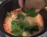 Gambar langkah 6 resipi One pot nasi masakan laut.