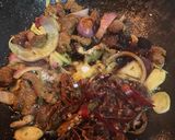 Gambar langkah 4 resipi Daging Goreng Ketumbar.